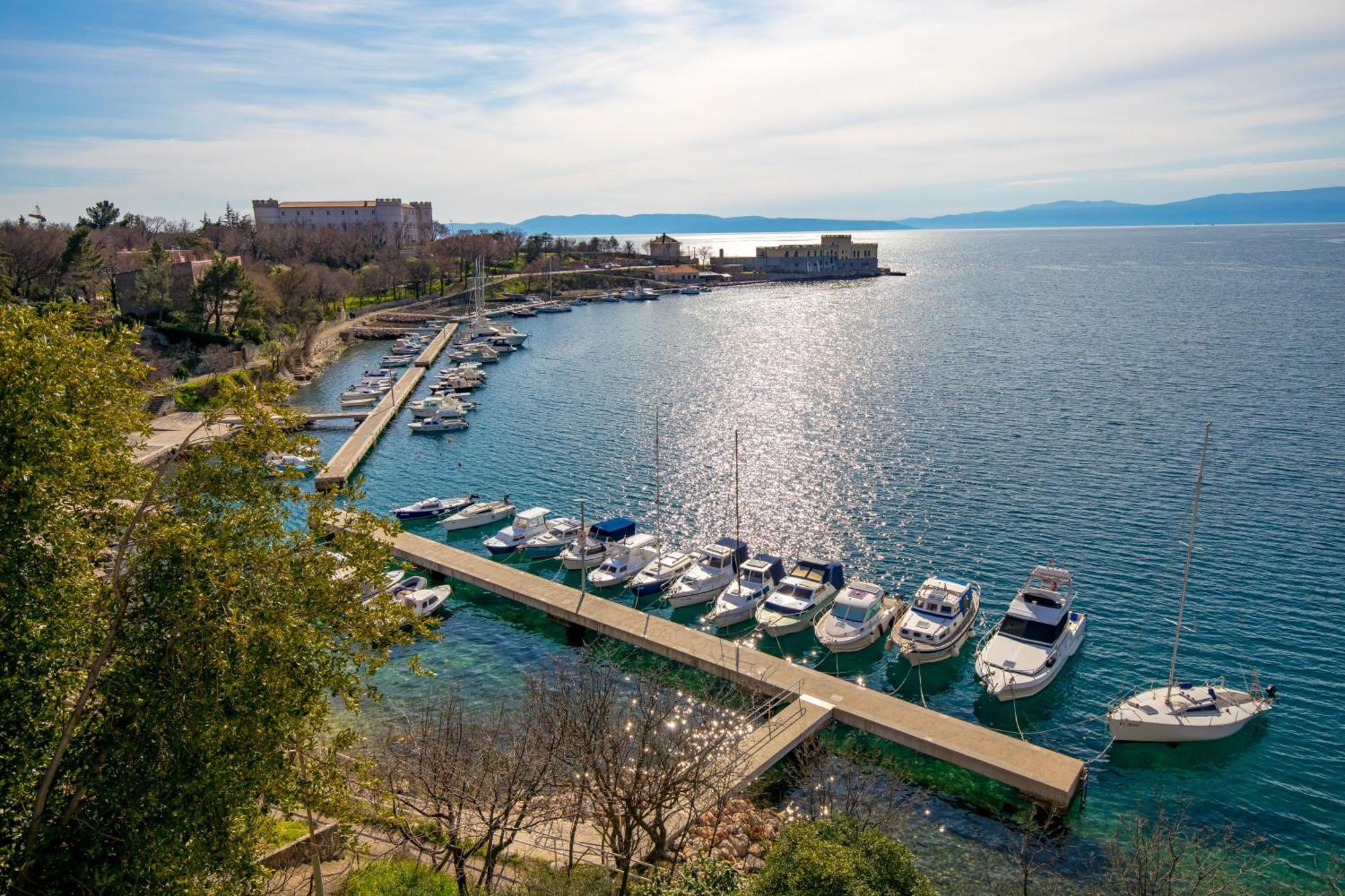 Apartamento Blue Port Kraljevica Exterior foto